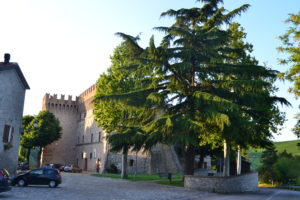 Piazza Conti Oliva